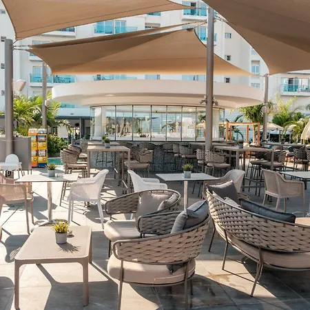 Kapetanios Bay Hotel