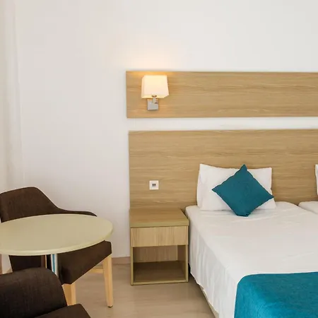 Kapetanios Bay Hotel 3*